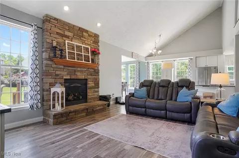 269 Brookledge Ln, Copley, OH 44321 photo 17