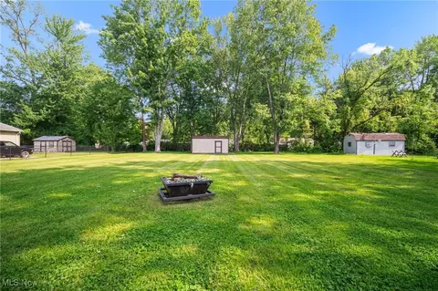 7427 Hawk Ave, Mentor, OH 44060 photo 6