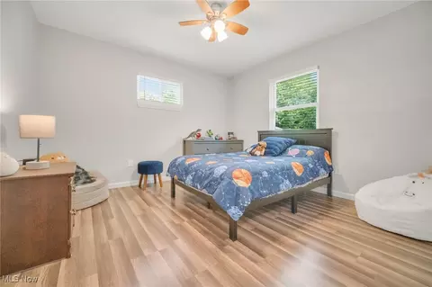 7427 Hawk Ave, Mentor, OH 44060 photo 20