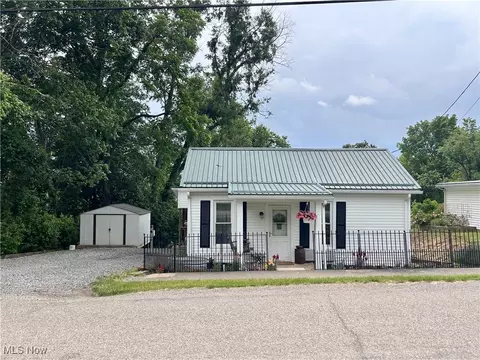 310 Freeport-piedmont Rd, Freeport, OH 43973