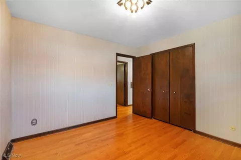 5795 Mural Dr, Seven Hills, OH 44131 photo 17
