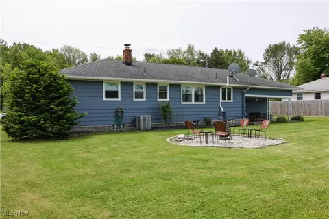 42008 Debra Dr, Elyria, OH 44035 photo 7