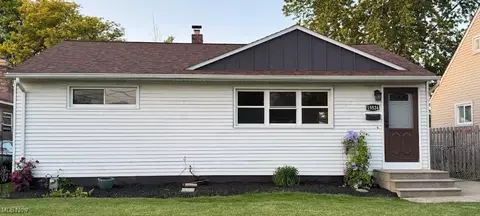 15524 Fayette Blvd, Brook Park, OH 44142