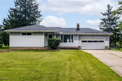4855 Lake Dawn Dr, Medina, OH 44256