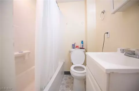 514 Lawn Ave NW, Canton, OH 44708 photo 6