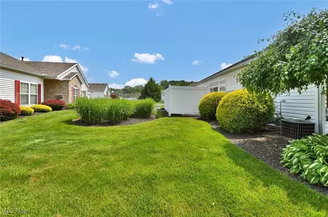 Exterior - 6976 Knight St NW, Canton, OH 44708 photo 7 of 7