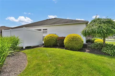 Exterior - 6976 Knight St NW, Canton, OH 44708 photo 6 of 7