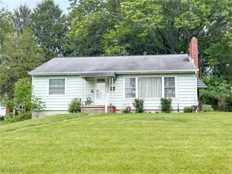 7427 Westview, Boardman, OH 44512