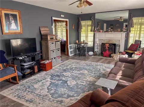 7427 Westview, Boardman, OH 44512 photo 2