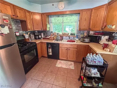 7427 Westview, Boardman, OH 44512 photo 9