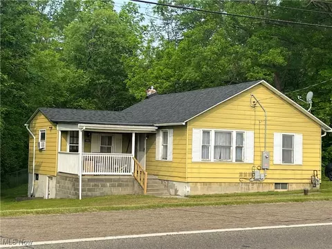 5831 State Route 14, Ravenna, OH 44266