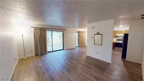 Living - 1434 Loop Rd, Kent, OH 44240 photo 1 of 3