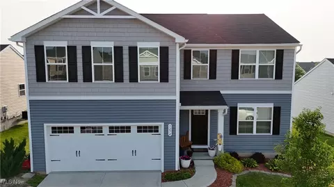 5254 Decker St, Barberton, OH 44203