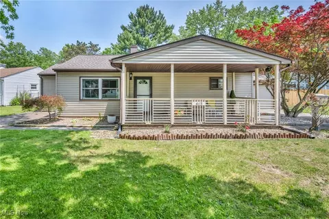 4113 Riverside Dr, Lorain, OH 44055