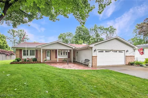 3309 Sandy Ln, Avon, OH 44011