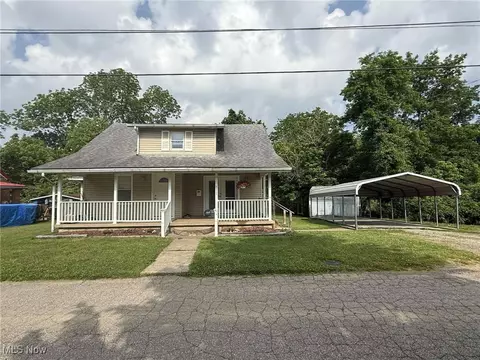 700 Knopp St, Parkersburg, WV 26101