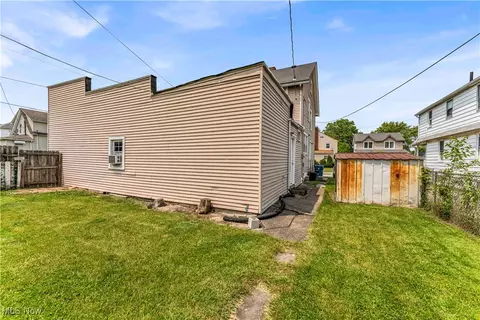 2500 E 32nd St, Lorain, OH 44055 photo 10