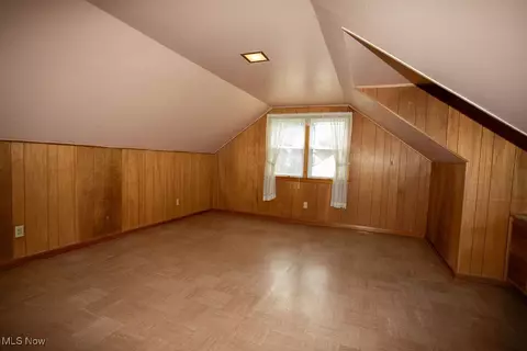 Bedroom - 200 Helena Dr, Struthers, OH 44471 photo 6 of 6