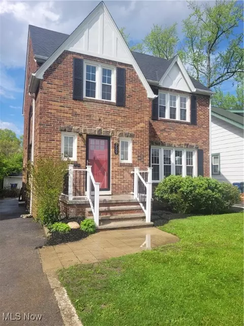 3609 Antisdale Ave, Cleveland Heights, OH 44118