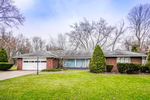 5130 Tyner Ave NW, Canton, OH 44708 photo 1