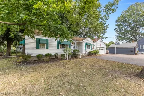 2733 E Waterloo Rd, Akron, OH 44312 photo 45
