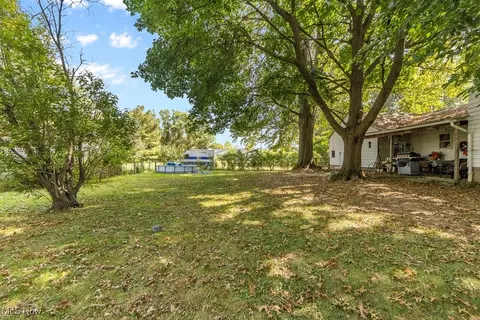 2733 E Waterloo Rd, Akron, OH 44312 photo 40
