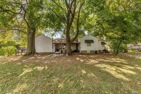 2733 E Waterloo Rd, Akron, OH 44312 photo 36