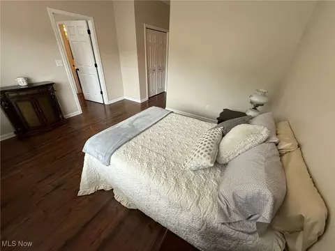 Bedroom - 5645 Clingan Rd #2D, Struthers, OH 44471 photo 3 of 6