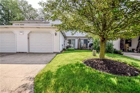 3145 Lost Nation Rd #B, Willoughby, OH 44094