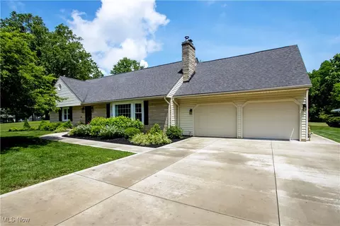 416 E Beverly Rd, Wooster, OH 44691 photo 3