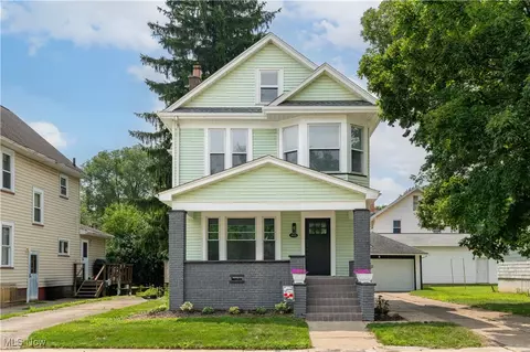 1615 Frazer Ave NW, Canton, OH 44703
