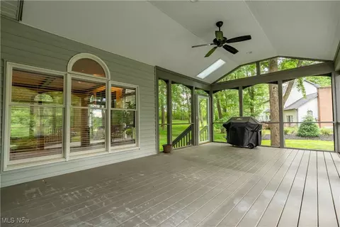 Exterior - 2008 E Highgate Ct, Hudson, OH 44236 photo 6 of 13