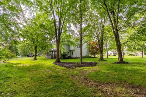 Exterior - 2008 E Highgate Ct, Hudson, OH 44236 photo 11 of 13