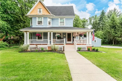 25138 Nobottom Rd, Olmsted Twp, OH 44138