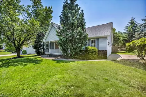 35850 Roberts Rd, Eastlake, OH 44095