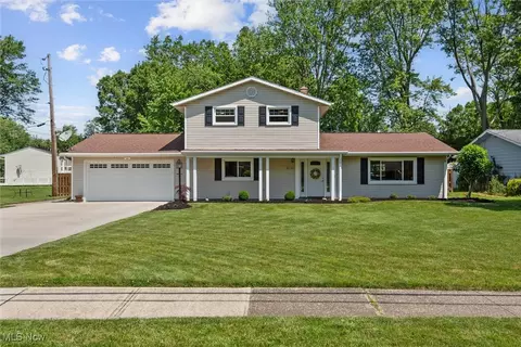 8191 Edgewood Rd, Mentor, OH 44060