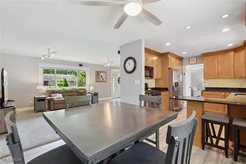 8191 Edgewood Rd, Mentor, OH 44060 photo 12