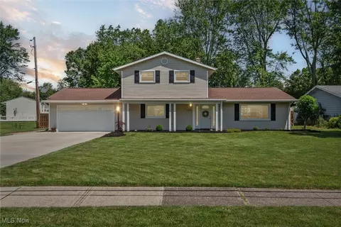8191 Edgewood Rd, Mentor, OH 44060 photo 2