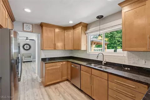 8191 Edgewood Rd, Mentor, OH 44060 photo 14