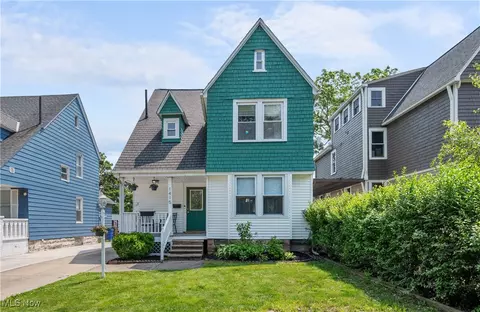 1415 W 114th St, Cleveland, OH 44102