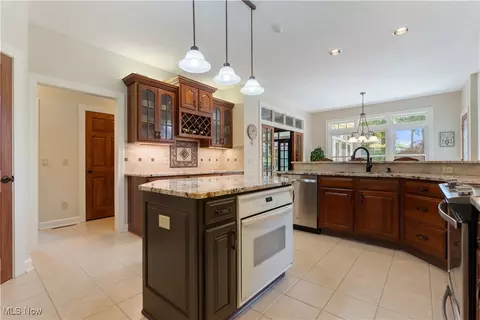 1588 Eagle Watch St NE, Canton, OH 44721 photo 26