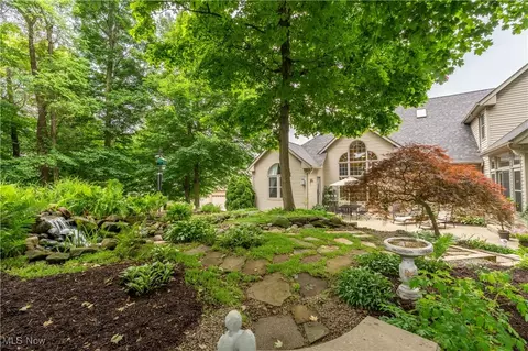 1588 Eagle Watch St NE, Canton, OH 44721 photo 12