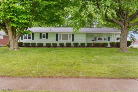 55 N Metzger Ave, Rittman, OH 44270