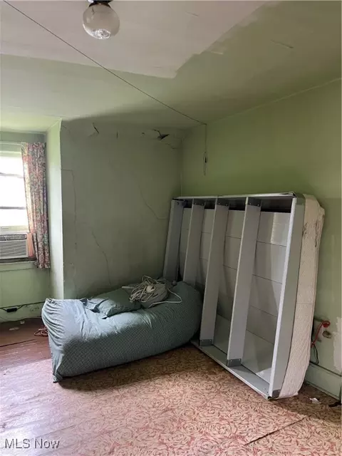 Bedroom - 1723 W Prospect Rd, Ashtabula, OH 44004 photo 10 of 10