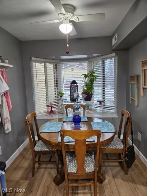 Dining - 110 Olson Spur, Munroe Falls, OH 44262 photo 2 of 2