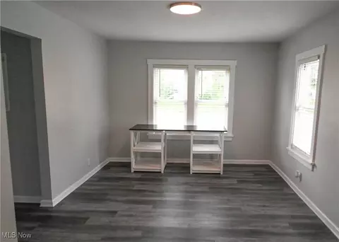 2948 Maple Ave NE, Canton, OH 44714 photo 16