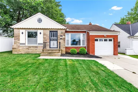 4106 Colony Rd, South Euclid, OH 44121