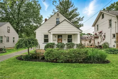 341 Kenmore Ave NE, Warren, OH 44483
