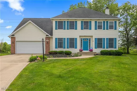 5528 Robert Ct, North Ridgeville, OH 44039