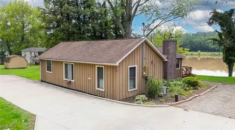 15225 State Route 60, Lowell, OH 45744